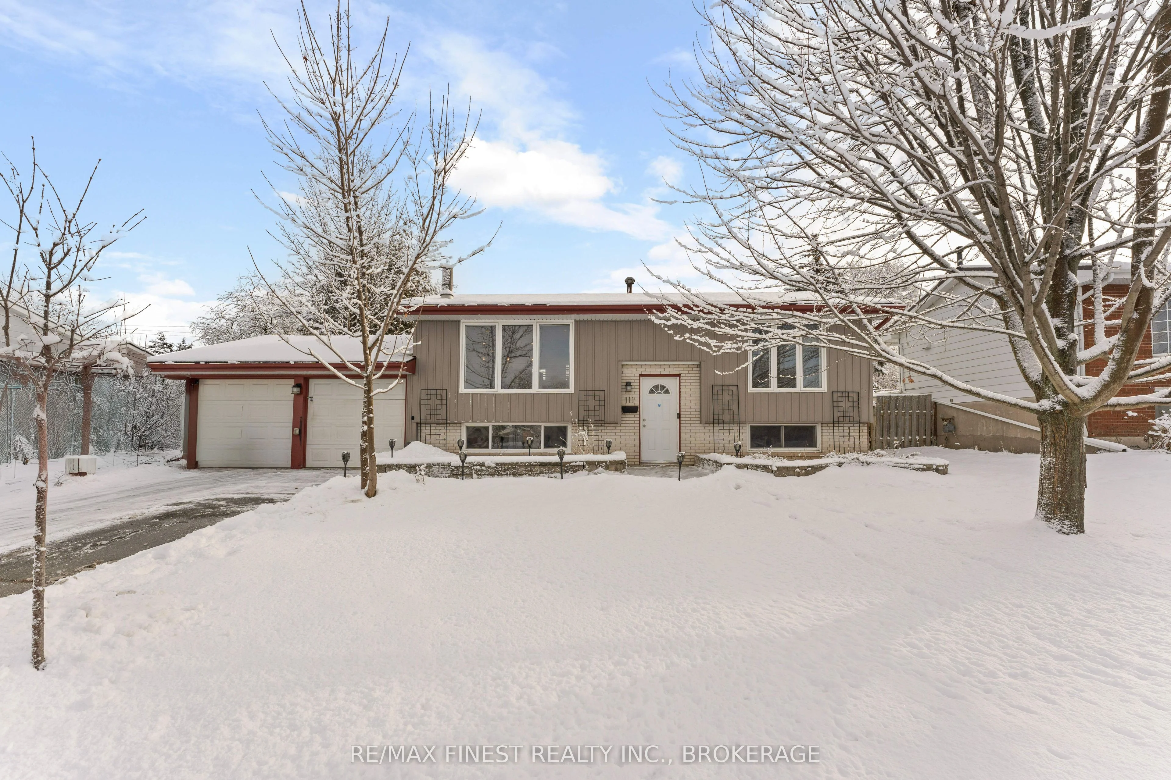 Detached in Loyalist