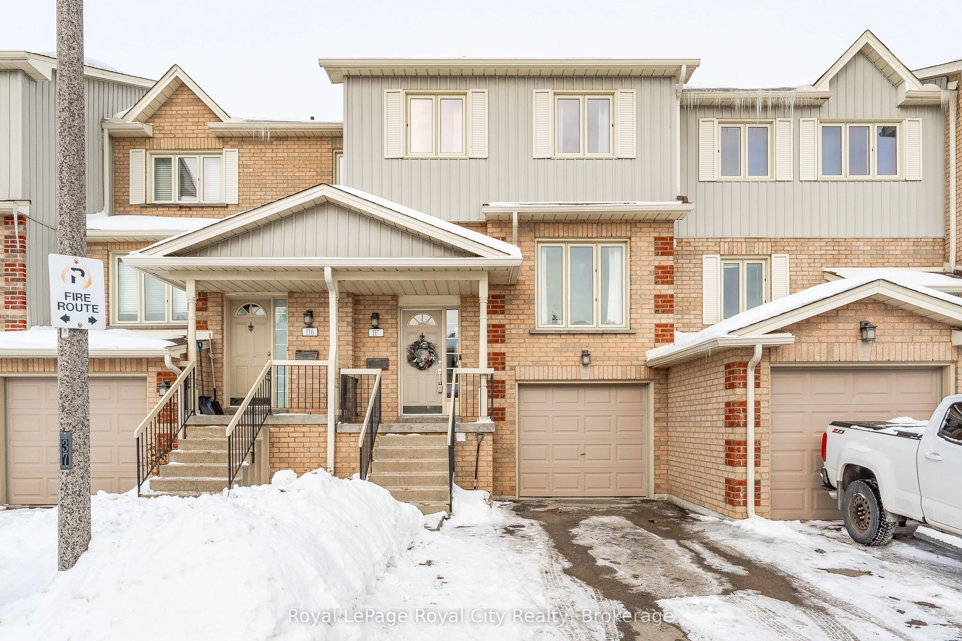 Condo Townhouse in Guelph
