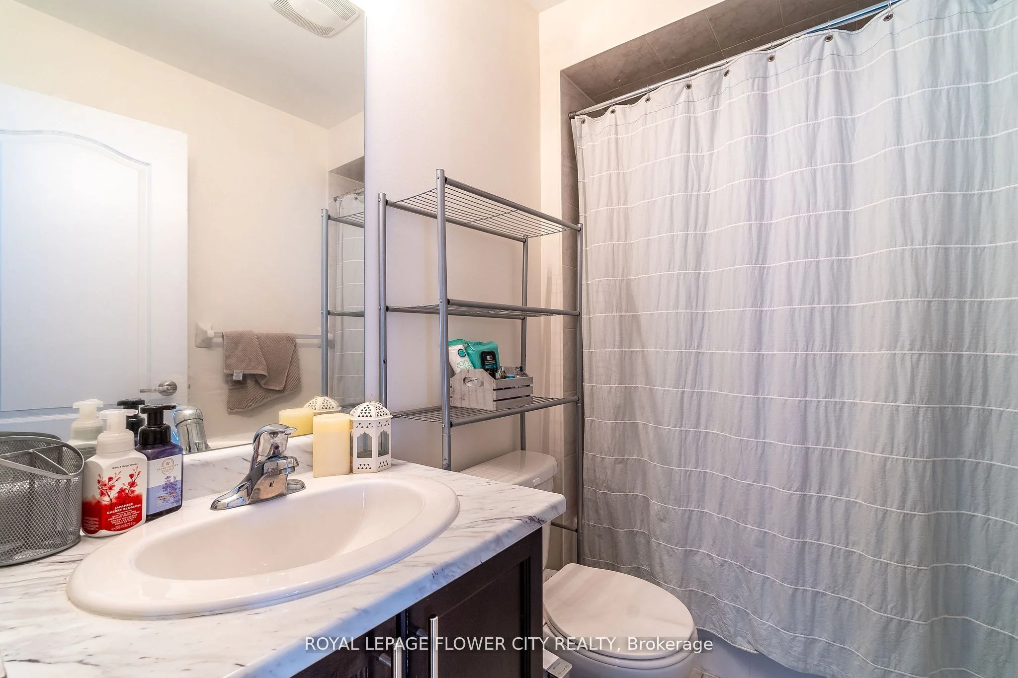 240 Palmer Lane, Woodstock, On N4t 0g5