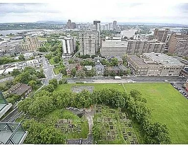 570 Laurier Street 2305, Ottawa Centre, ON K1R 1C8