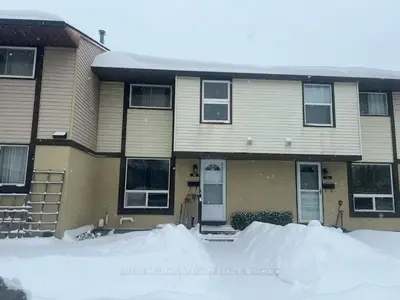 2570 Southvale Crescent 13, Elmvale Acres And Area, On K1b 5b7