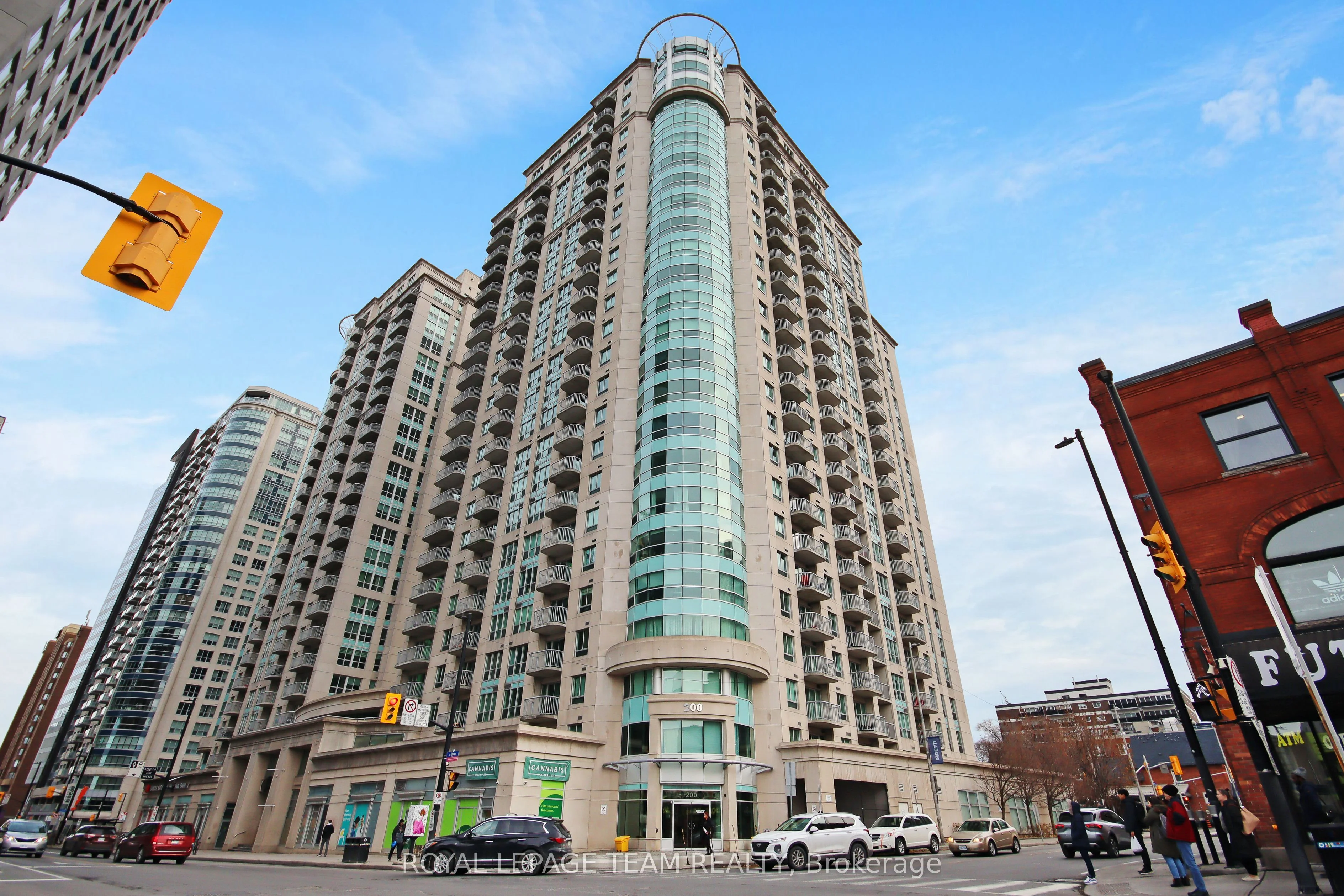 200 Rideau Street 1609, Lower Town - Sandy Hill, On K1n 5y1