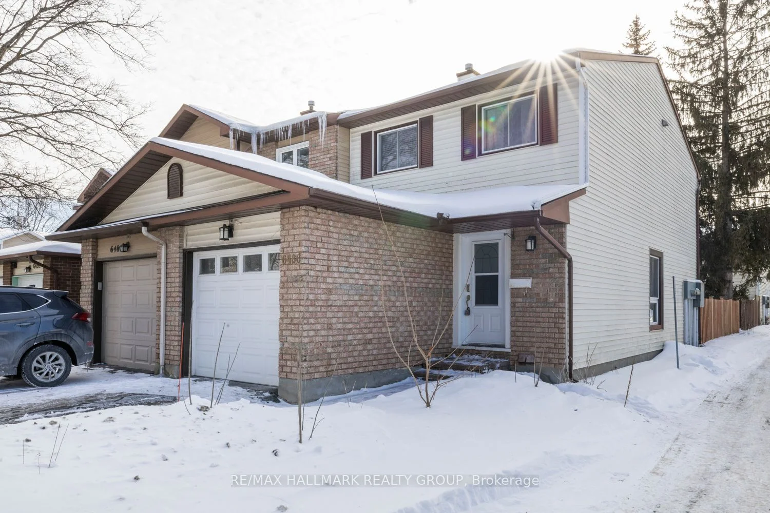 Condo Townhouse in Orleans - Convent Glen and Area