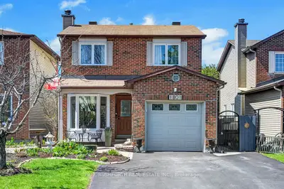 Detached in Orleans - Convent Glen and Area