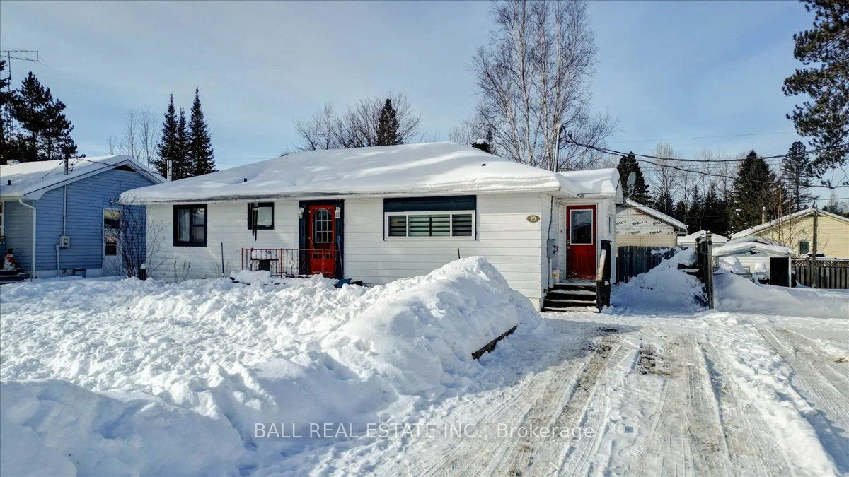 20 Great Oak Street, Highlands East, On K0l 1m0