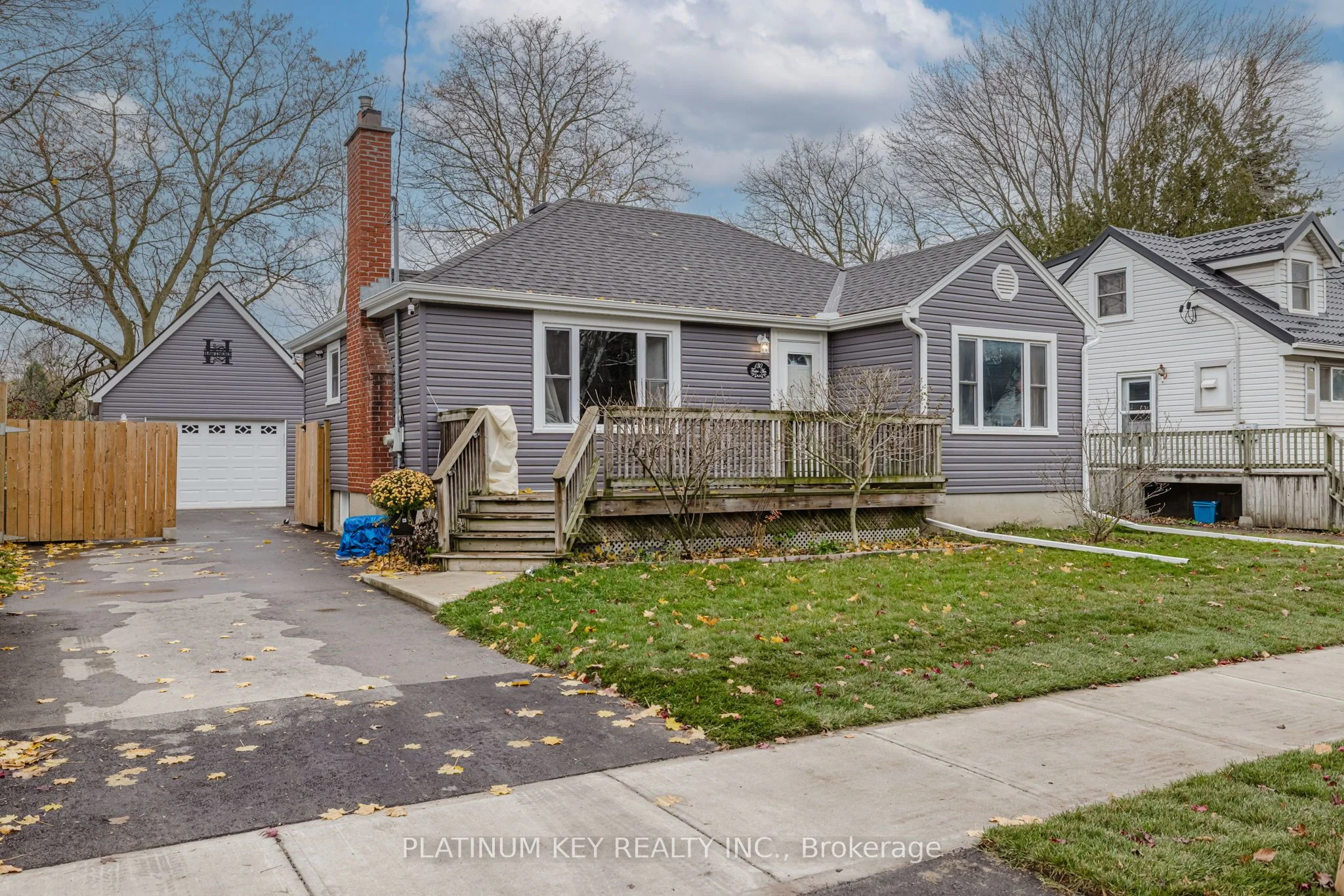 Detached in London North
