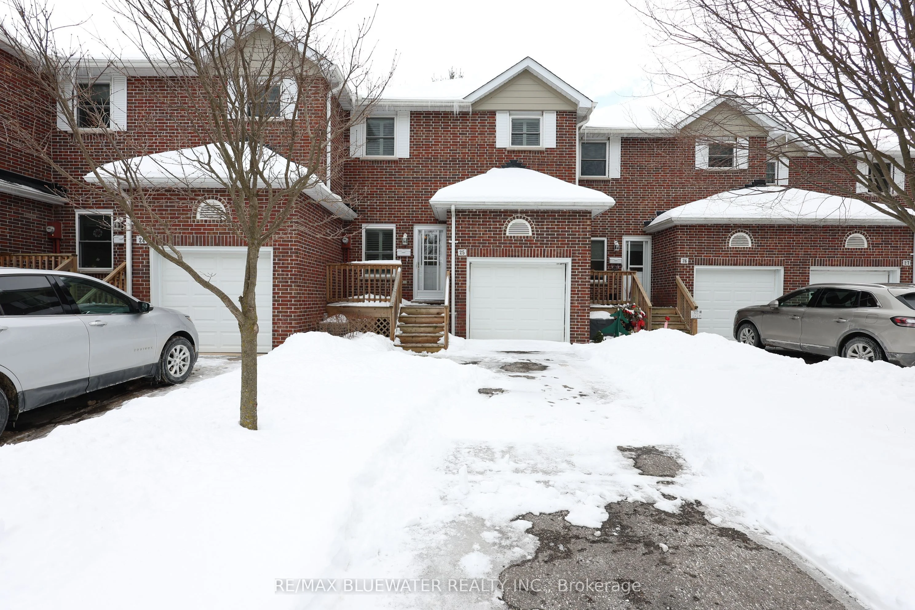 Condo Townhouse in Lambton Shores