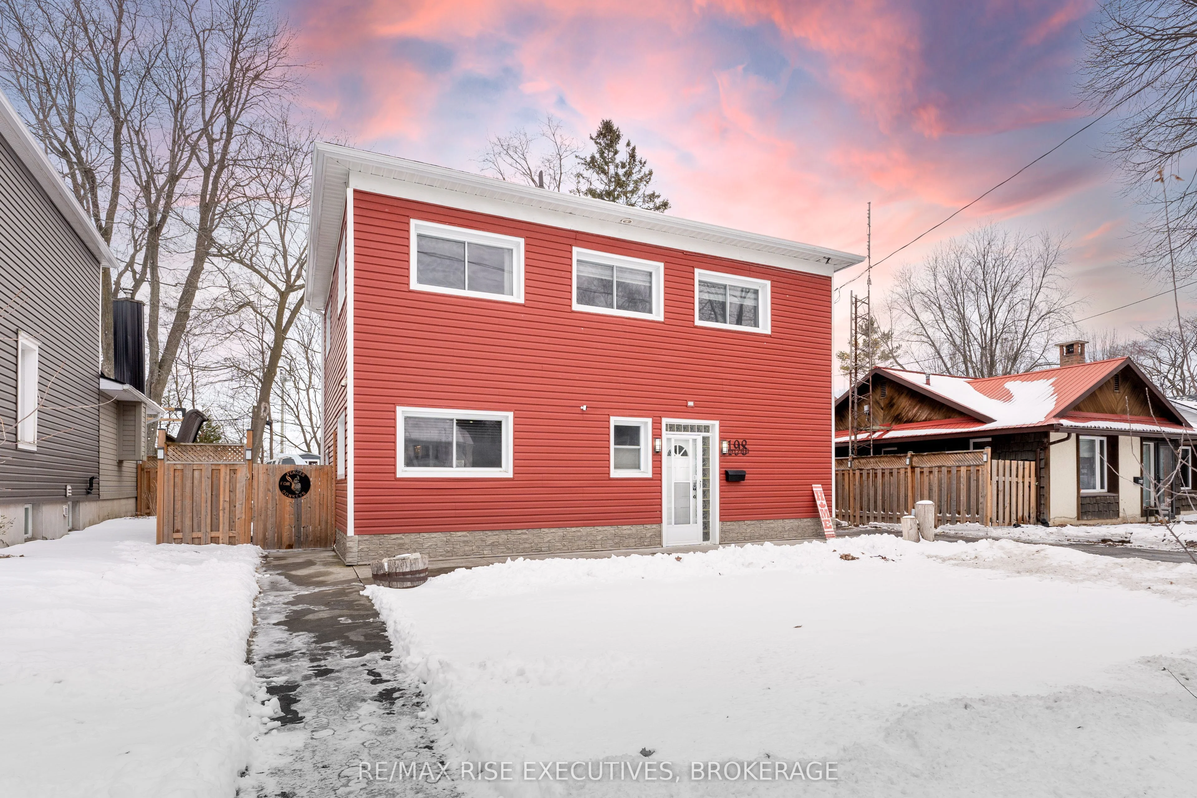 198 Westdale Avenue, Kingston, On K7l 4s5