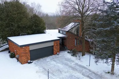 Detached in Hamilton