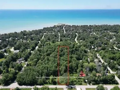 411 Winnebago Road, Huron-kinloss, On N2z 2x3