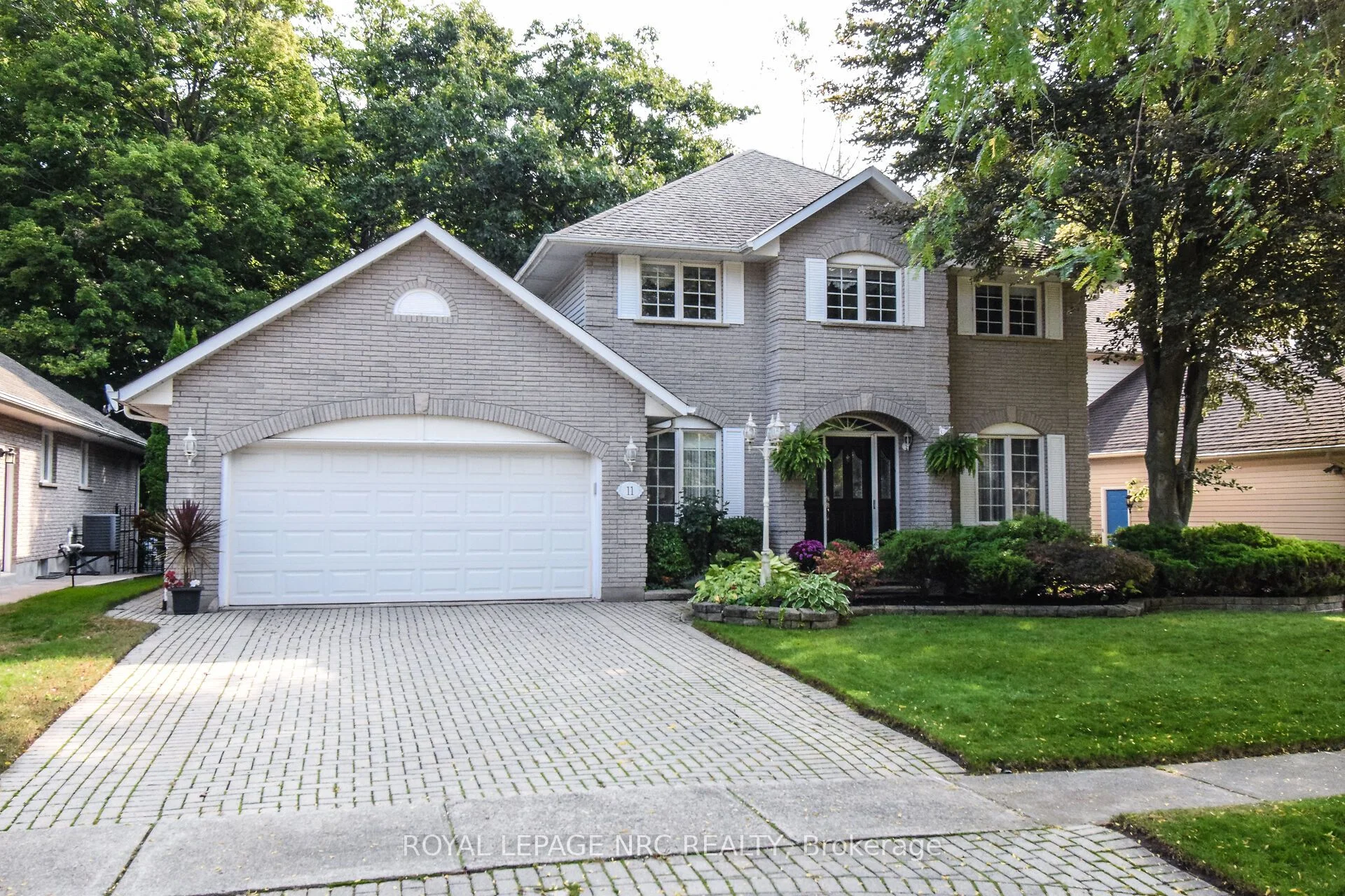 Detached in Pelham