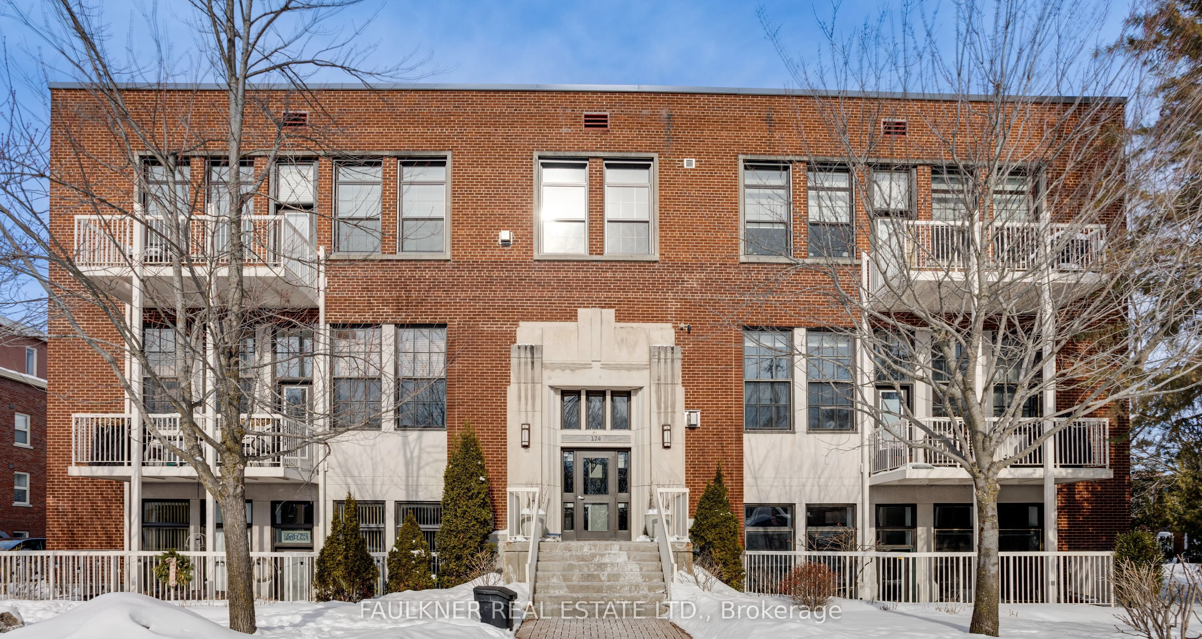 Condo Apartment in New Edinburgh - Lindenlea