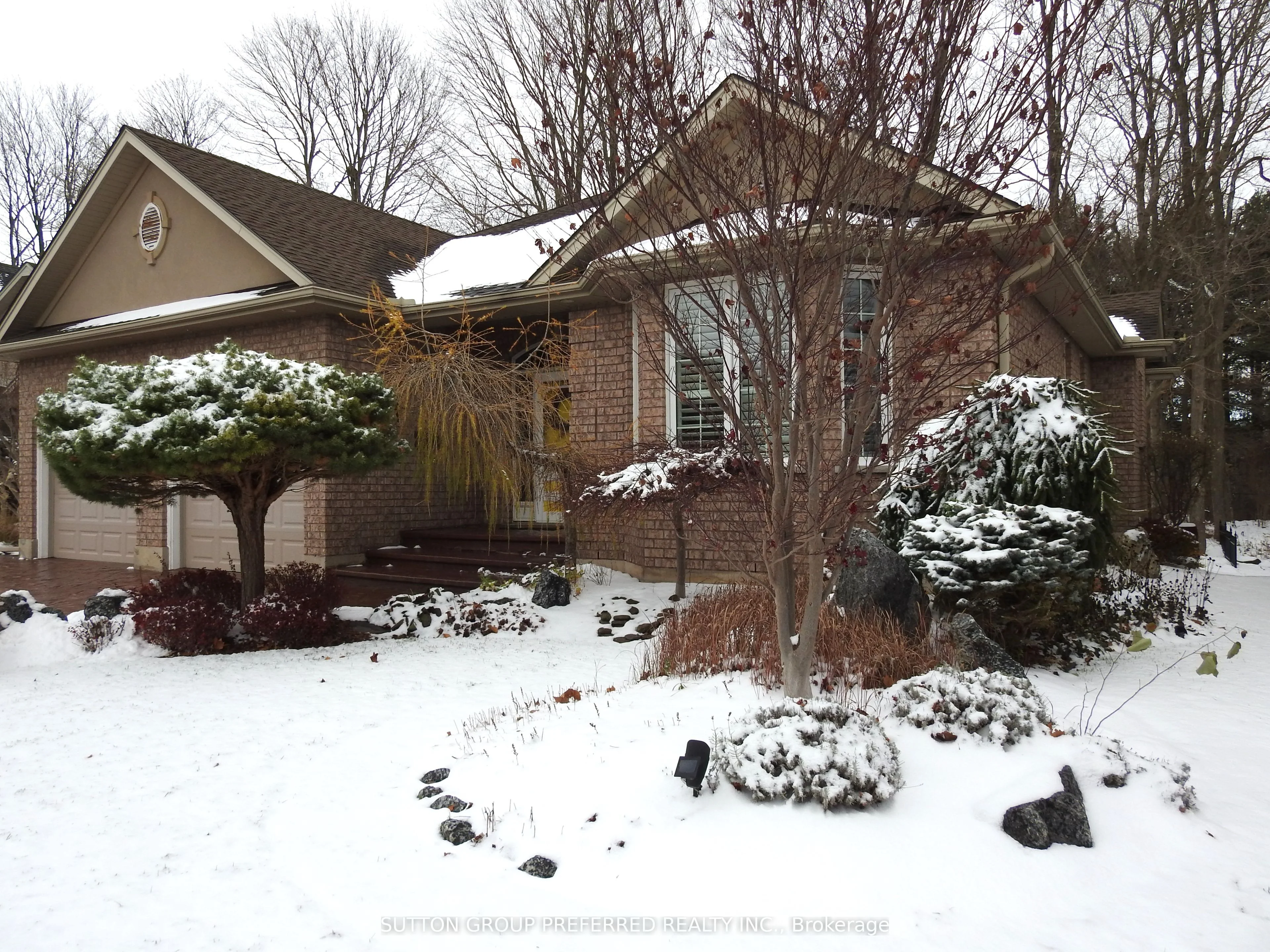 Detached in Woodstock