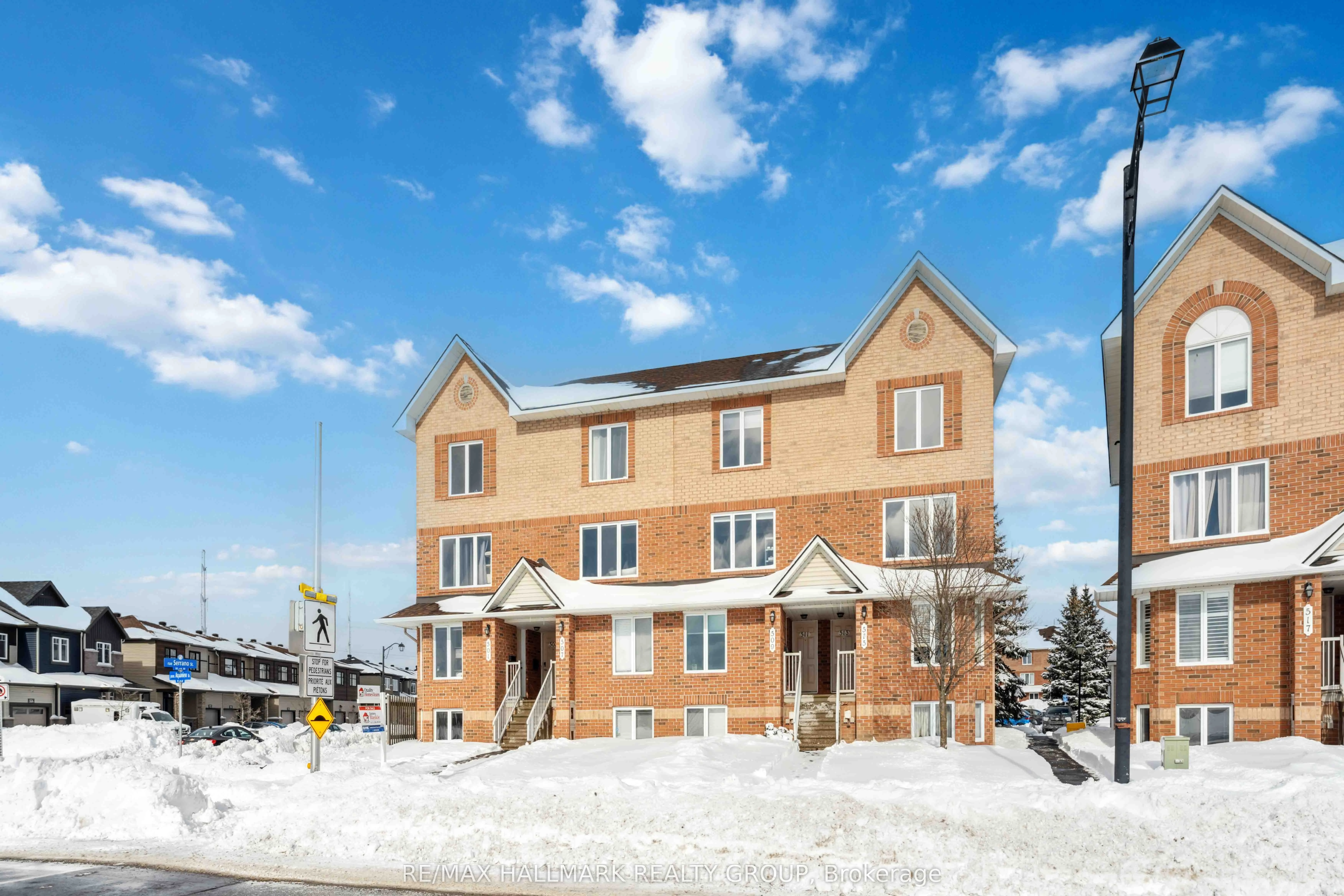 Condo Townhouse in Orleans - Cumberland and Area