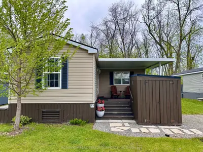 MobileTrailer in Otonabee-South Monaghan