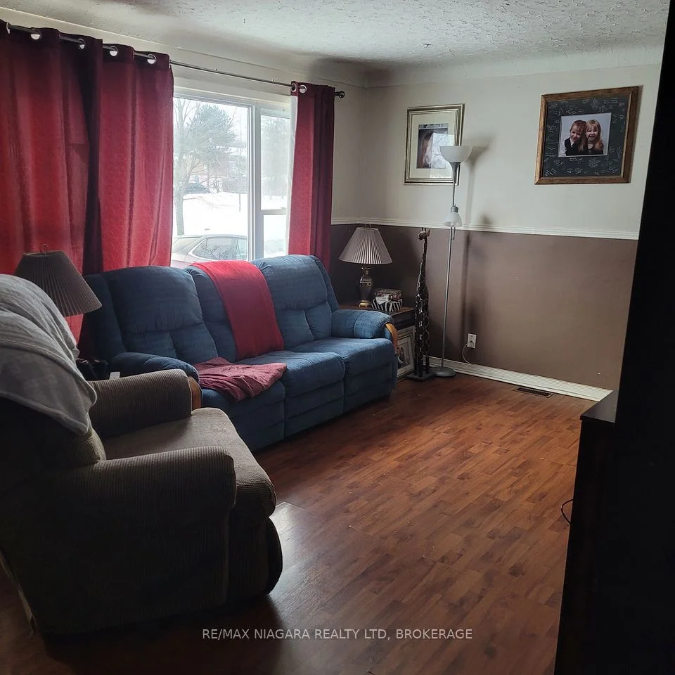 6980 WARDEN Avenue, Niagara Falls, ON L2G 5P5