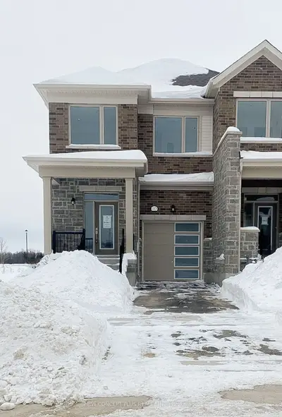 10 Prest Way E, Centre Wellington, On N1m 0k3