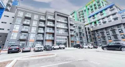 Condo Apartment in Hamilton