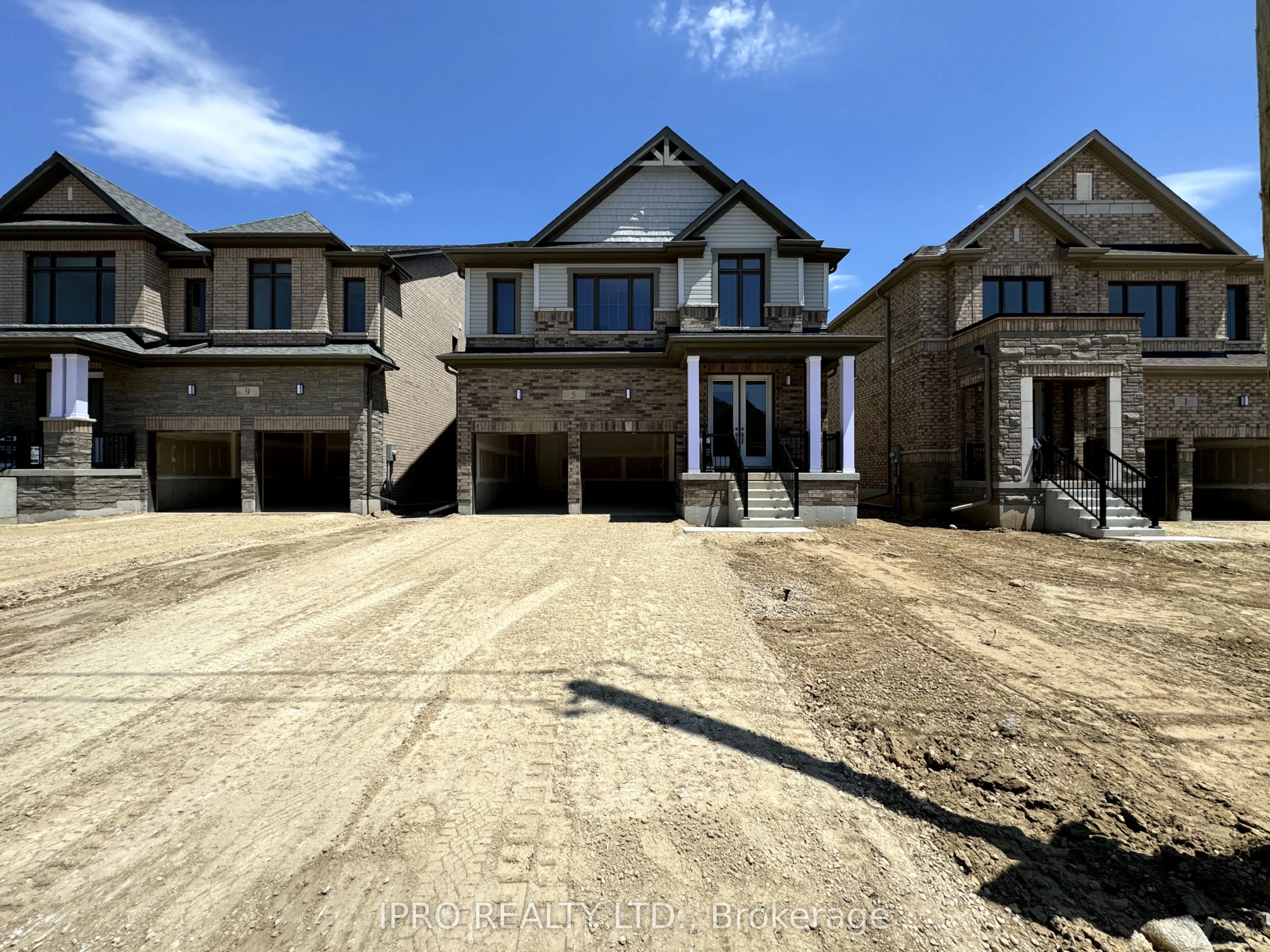 Detached in North Dumfries