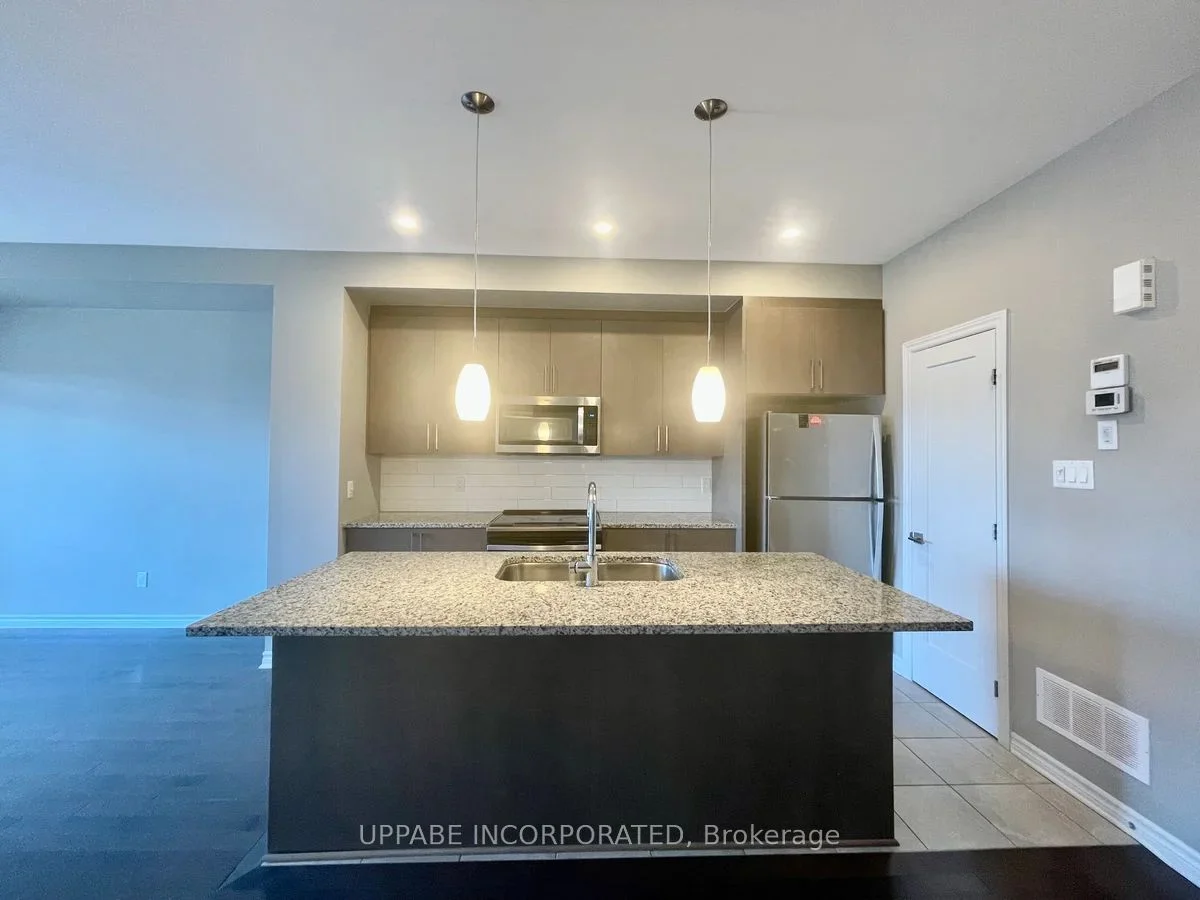 611 Cartographe Street, Orleans - Cumberland and Area, ON K4A 3N6