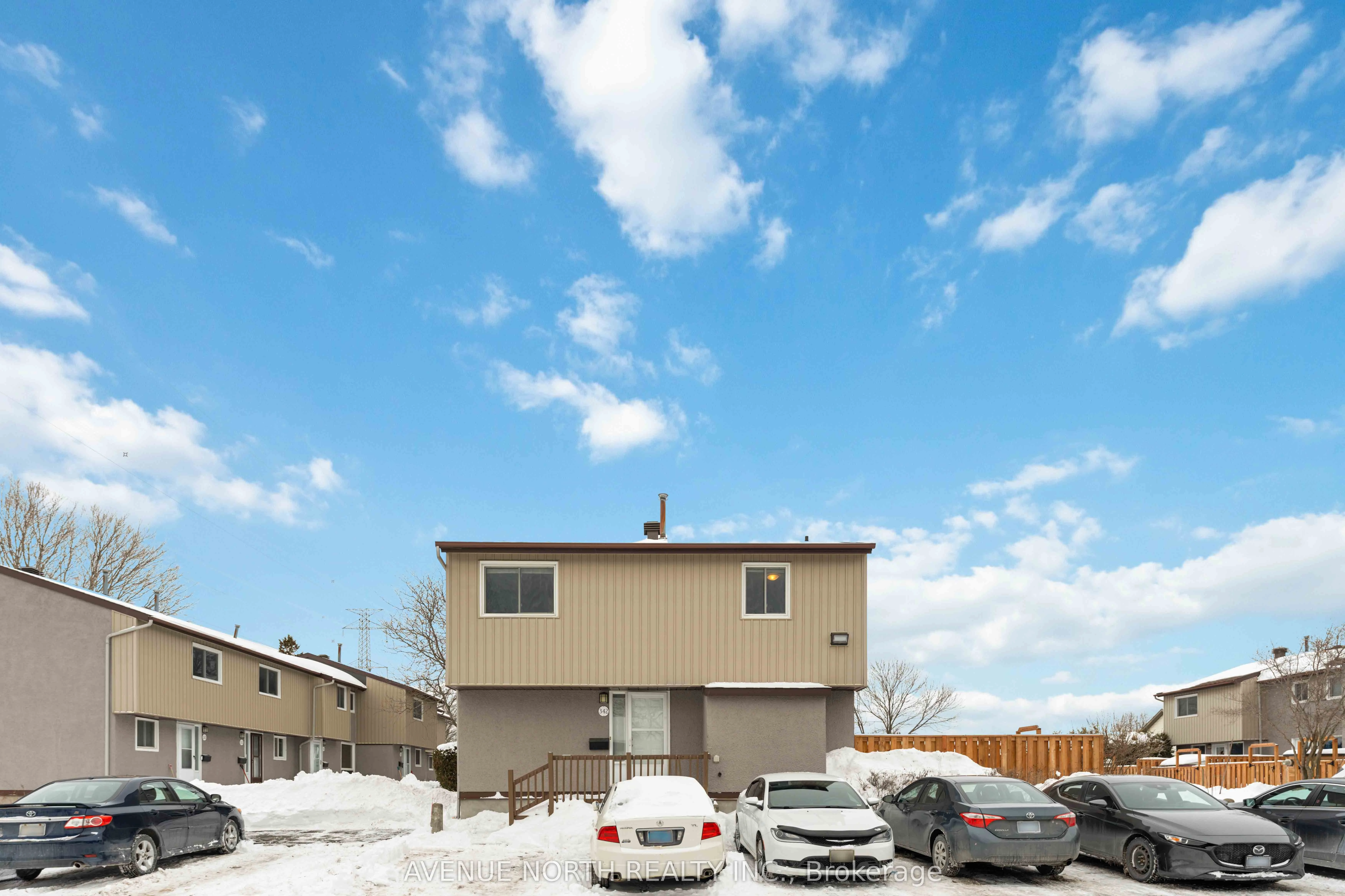 Condo Townhouse in Tanglewood - Grenfell Glen - Pineglen
