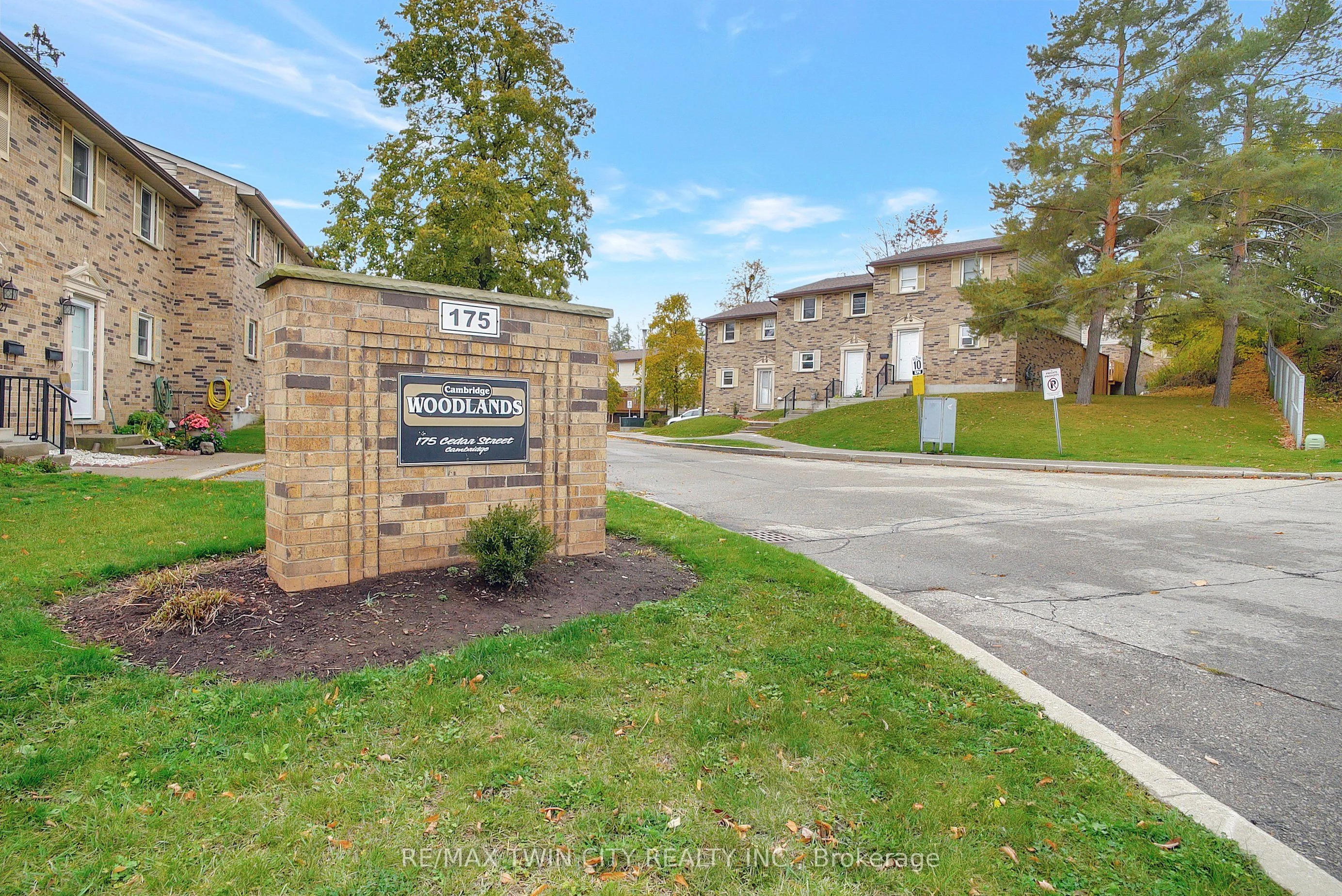 Condo Townhouse in Cambridge