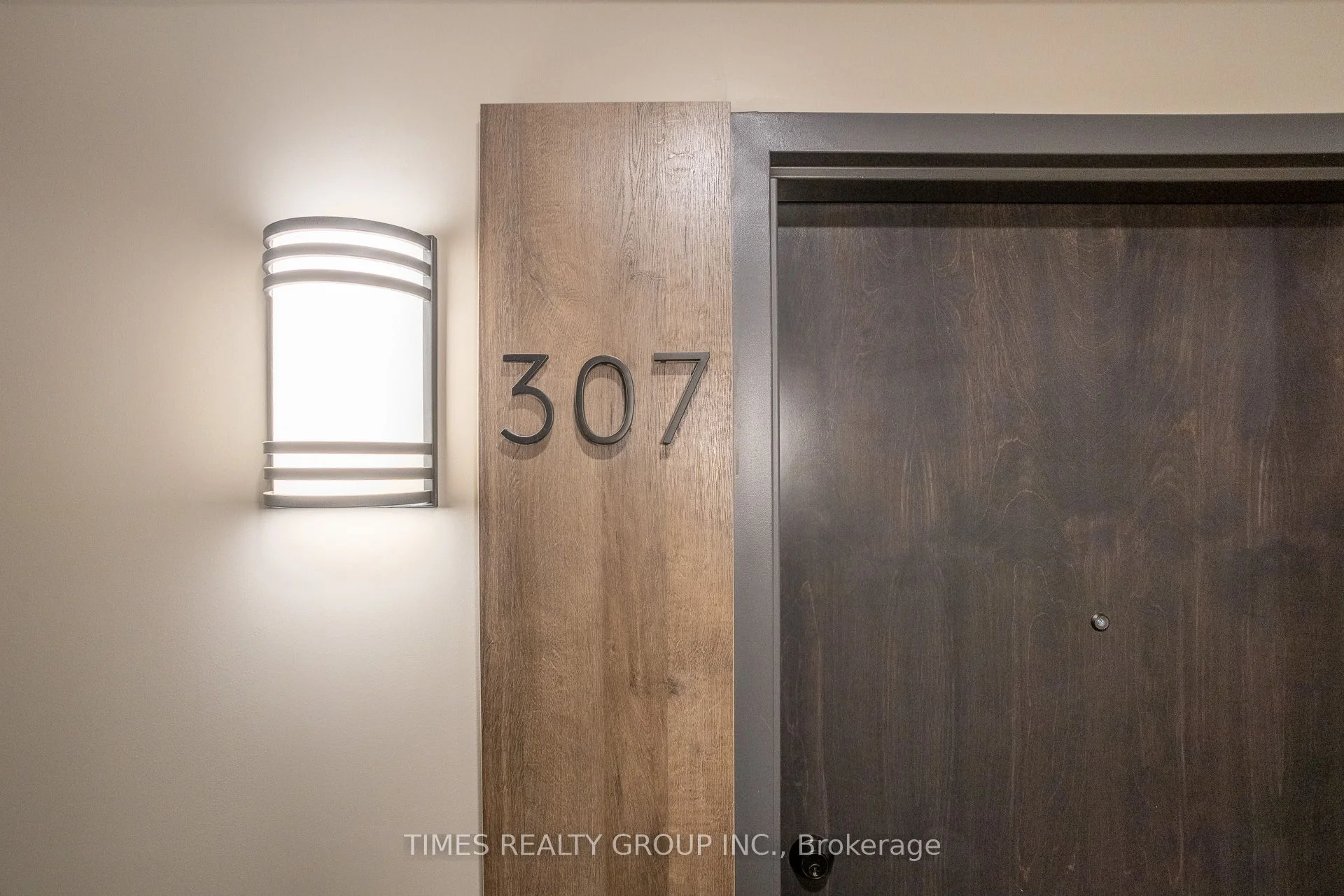 195 Hunter Street E 307, Peterborough, On K9h 1g9