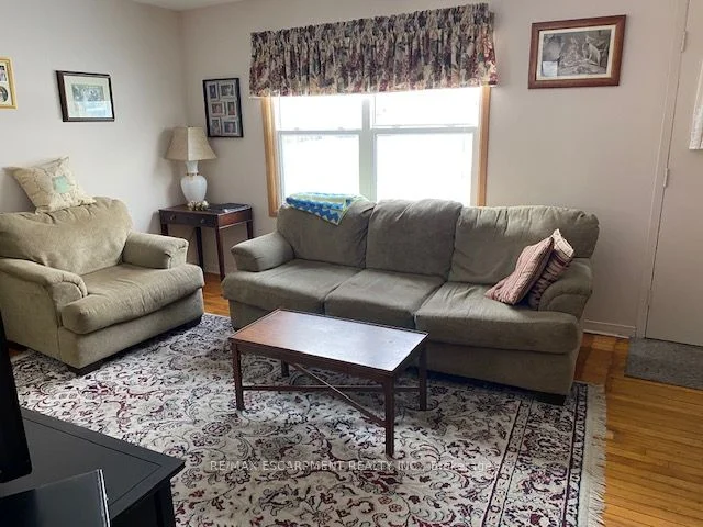 88 Aberdeen Avenue, Brantford, ON N3S 1S1