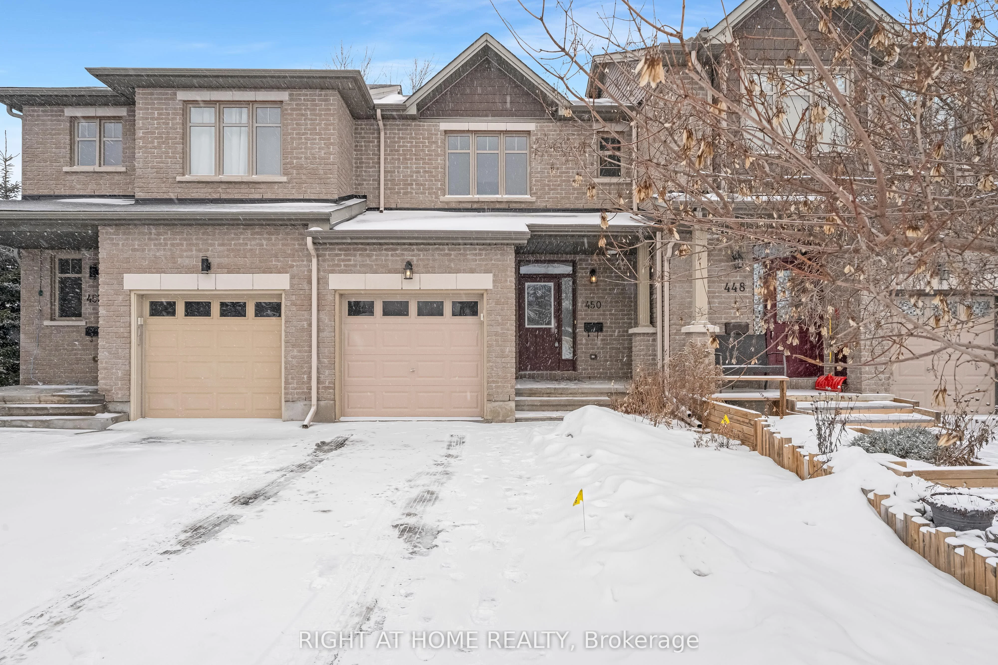 450 Haresfield Court, Blossom Park - Airport And Area, On K4m 0b6