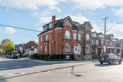 Semi-Detached in Hamilton