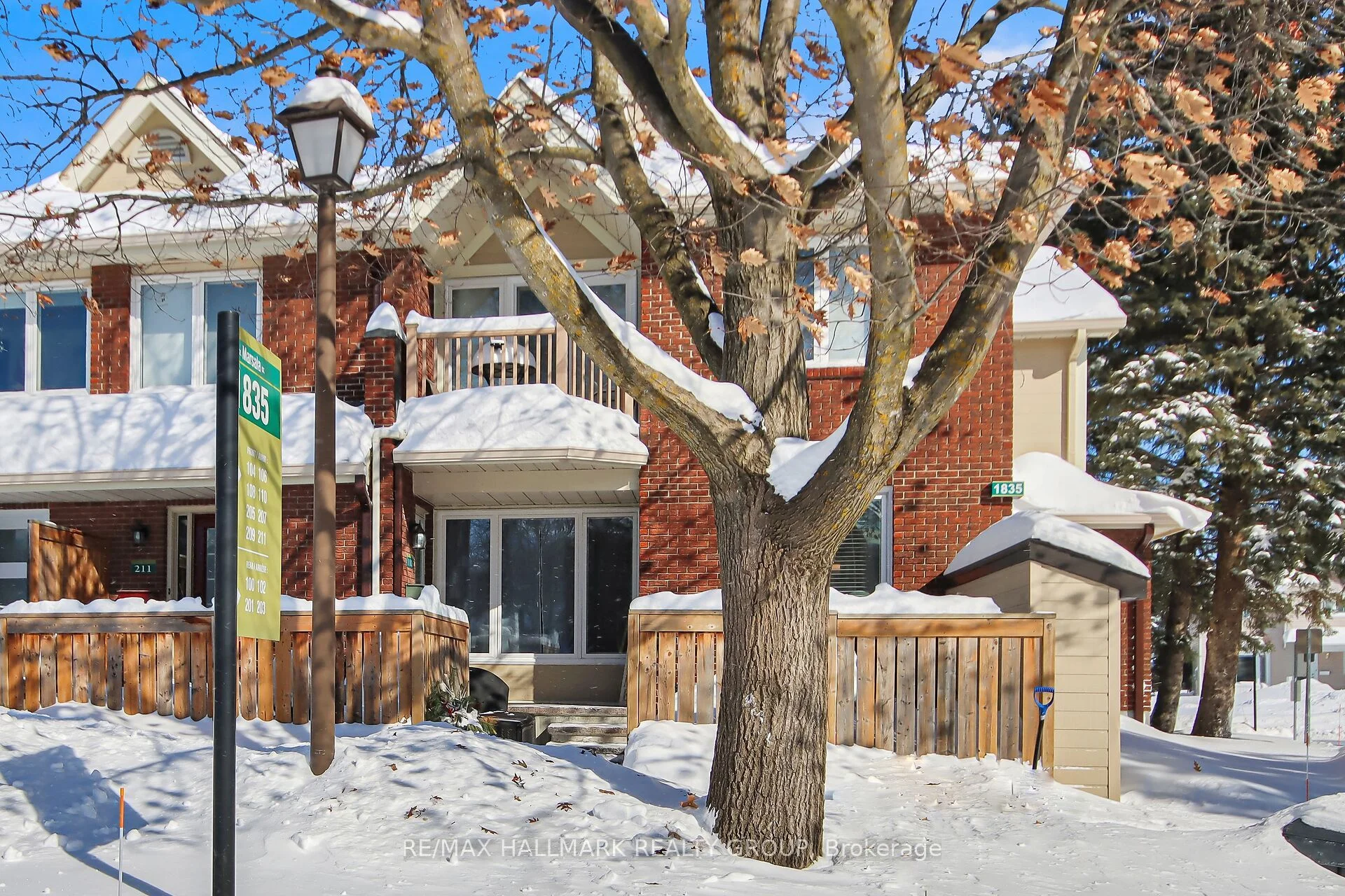 Condo Townhouse in Orleans - Cumberland and Area