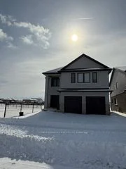 3793 Somerston Crescent, London South, On L6l 0g4