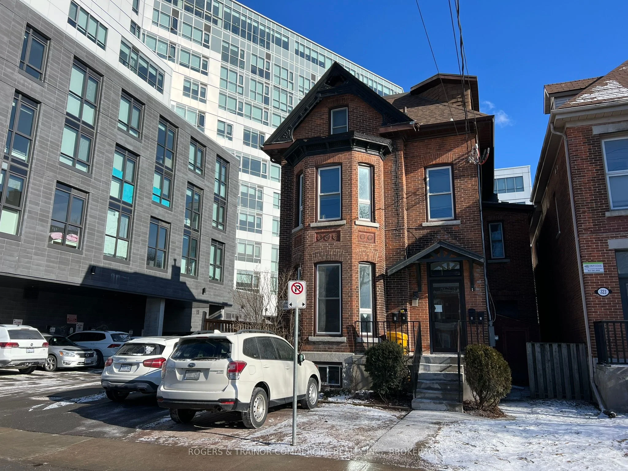 325 University Avenue, Kingston, On K7l 3r4