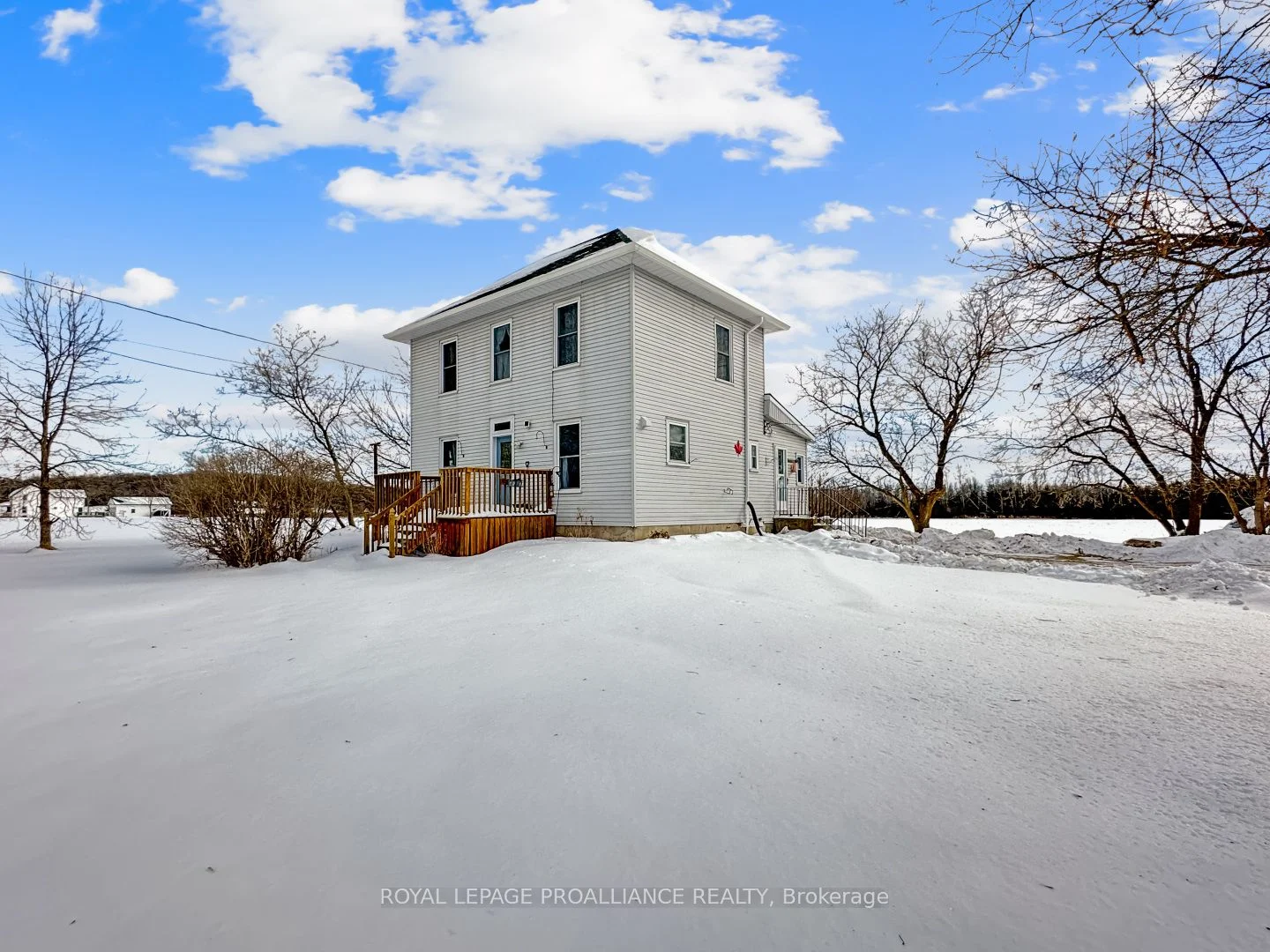 Detached in Tyendinaga