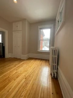 352 Frank Street 1, Ottawa Centre, ON K2P 0Y1