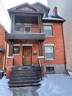 Duplex in Ottawa Centre