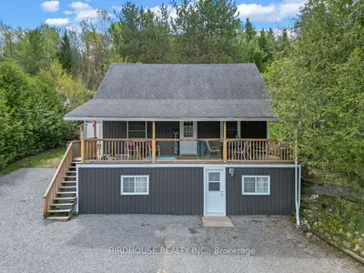 Detached in Bancroft