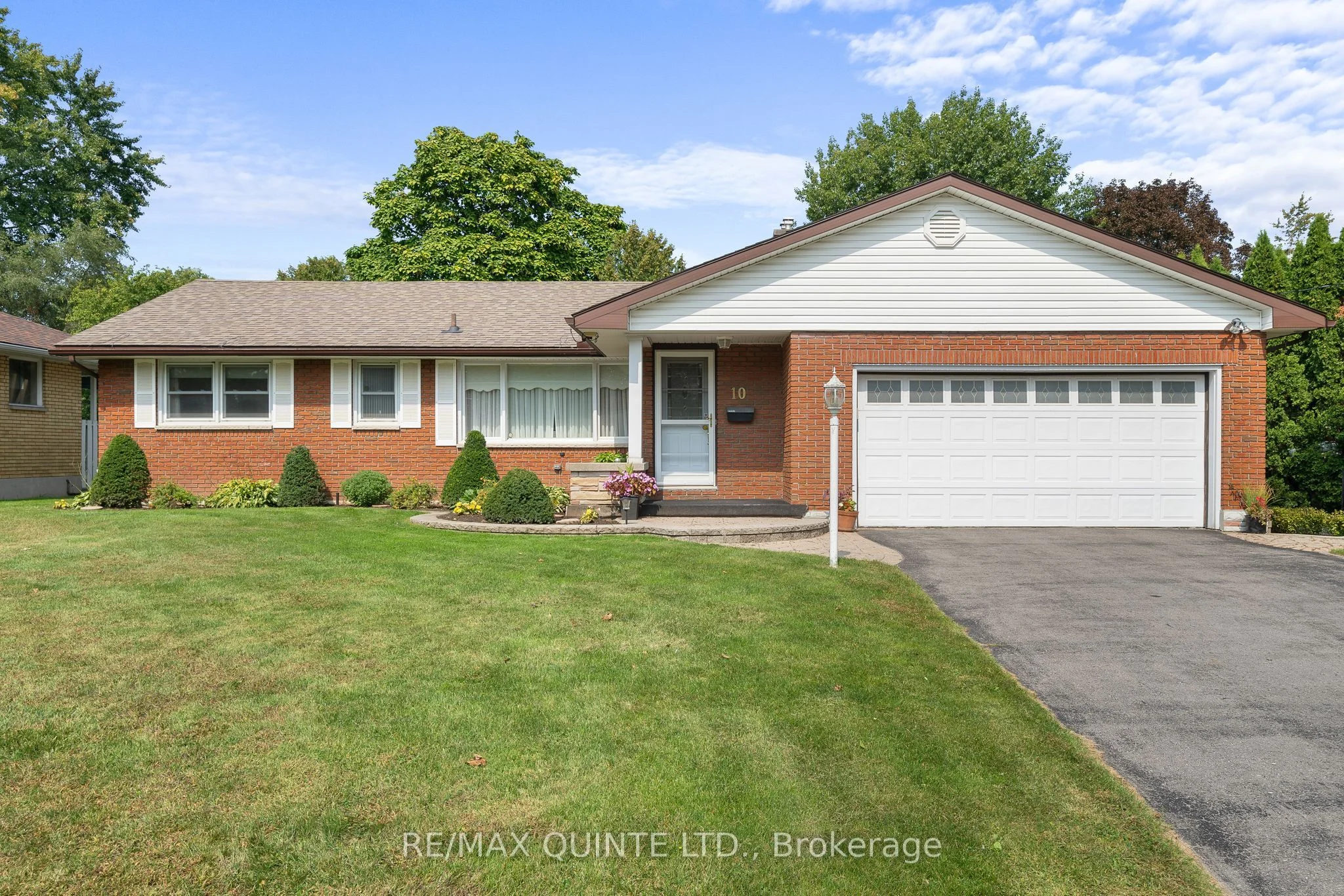 Detached in Belleville