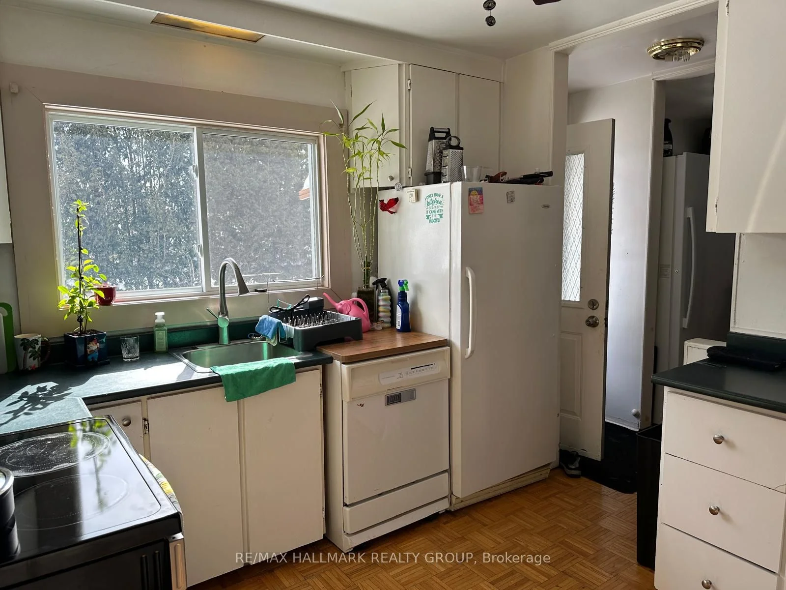 2460A Leitrim Road, Blossom Park - Airport and Area, ON K1T 3V3