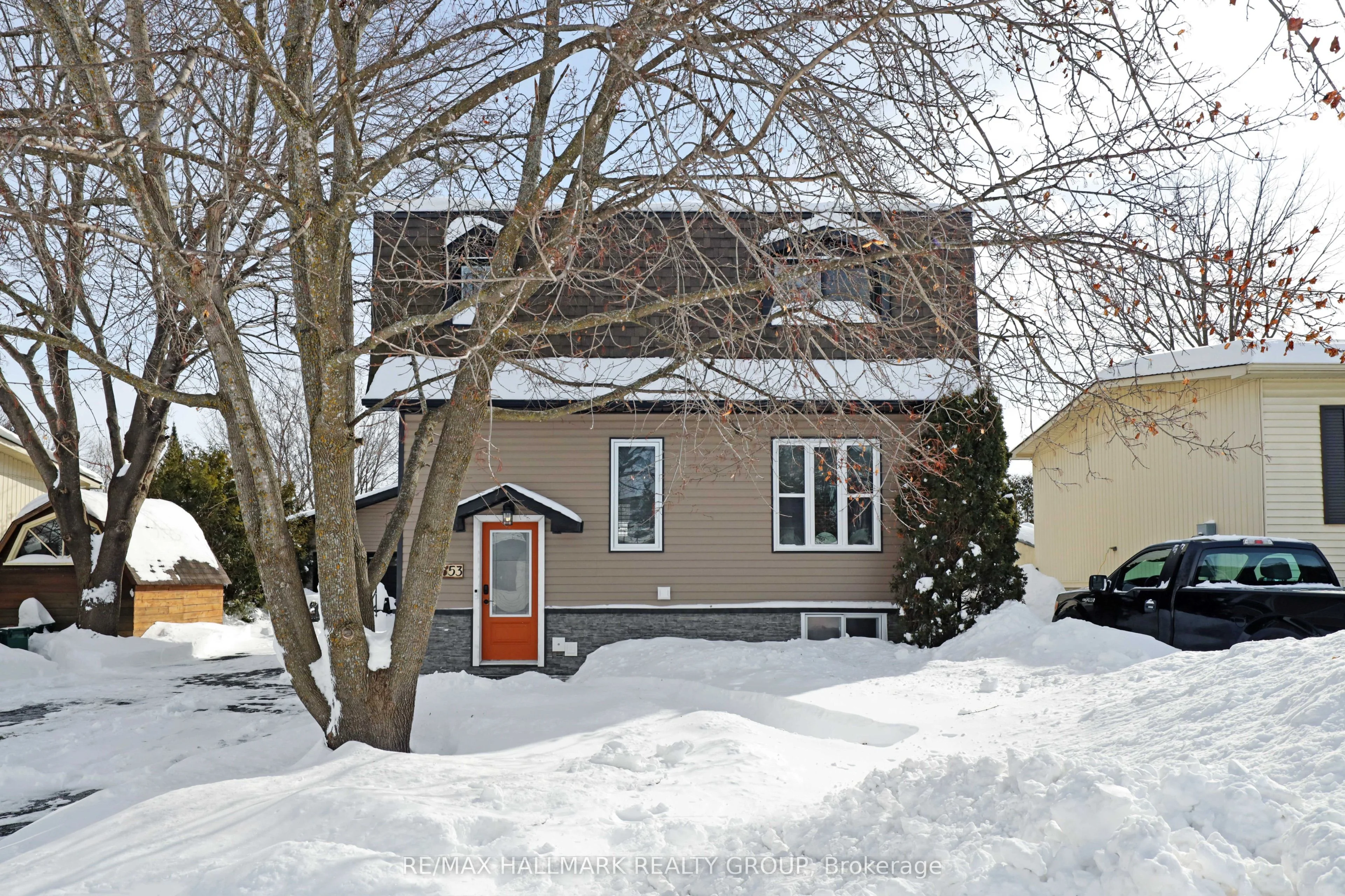 Detached in Stittsville - Munster - Richmond
