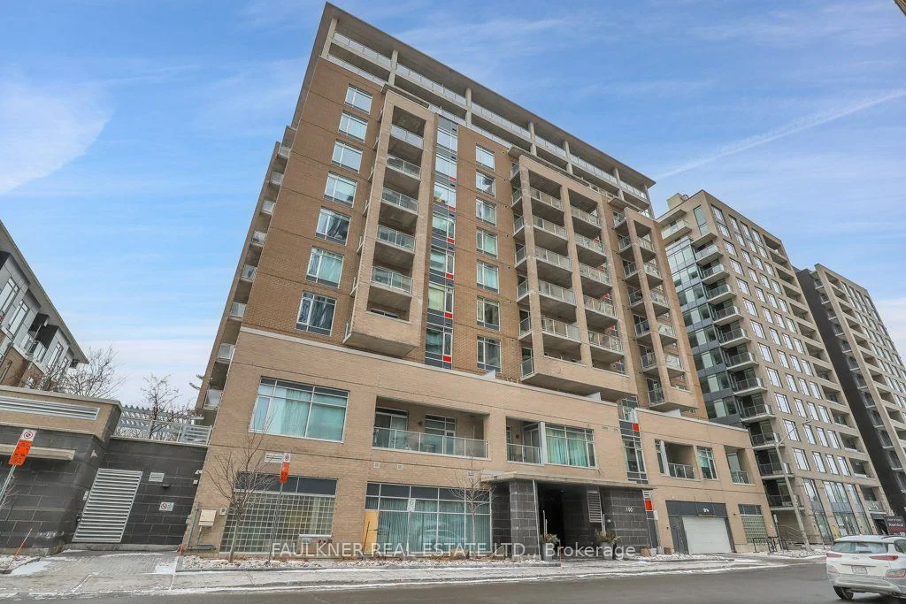 Condo Apartment in Dows Lake - Civic Hospital and Area