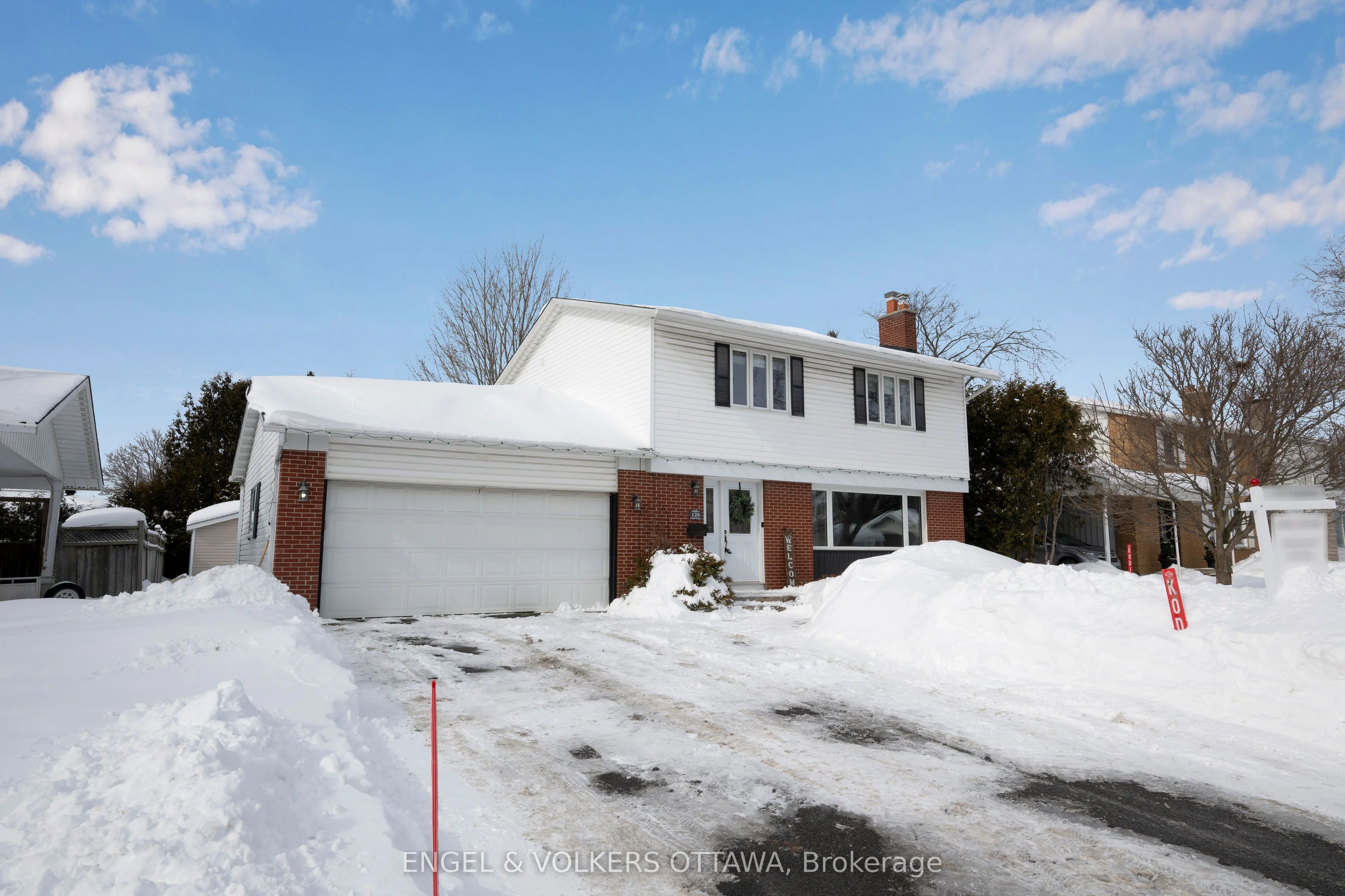 129 Abbeyhill Drive N, Kanata, On K2l 1h4
