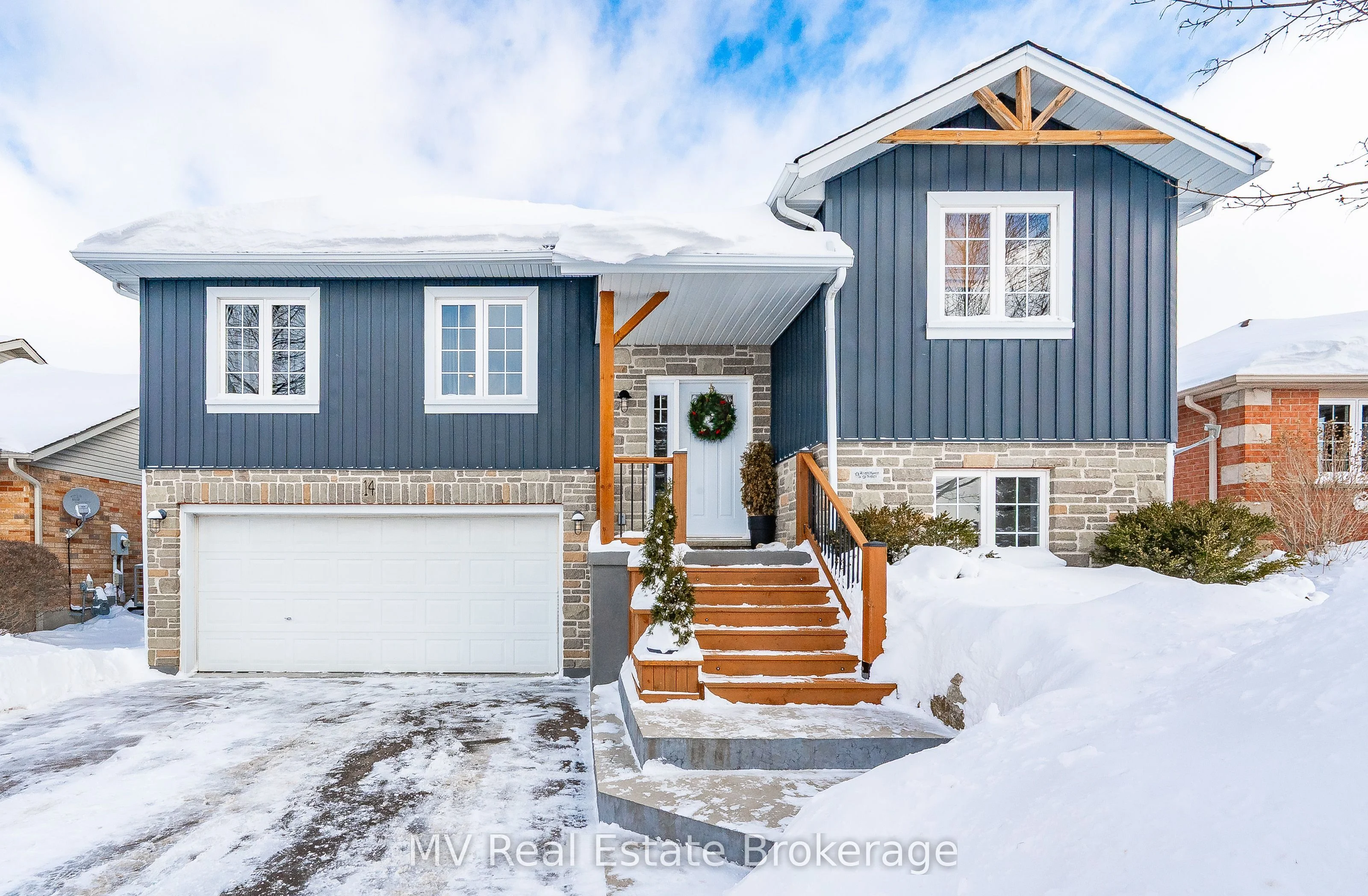 Detached in Centre Wellington