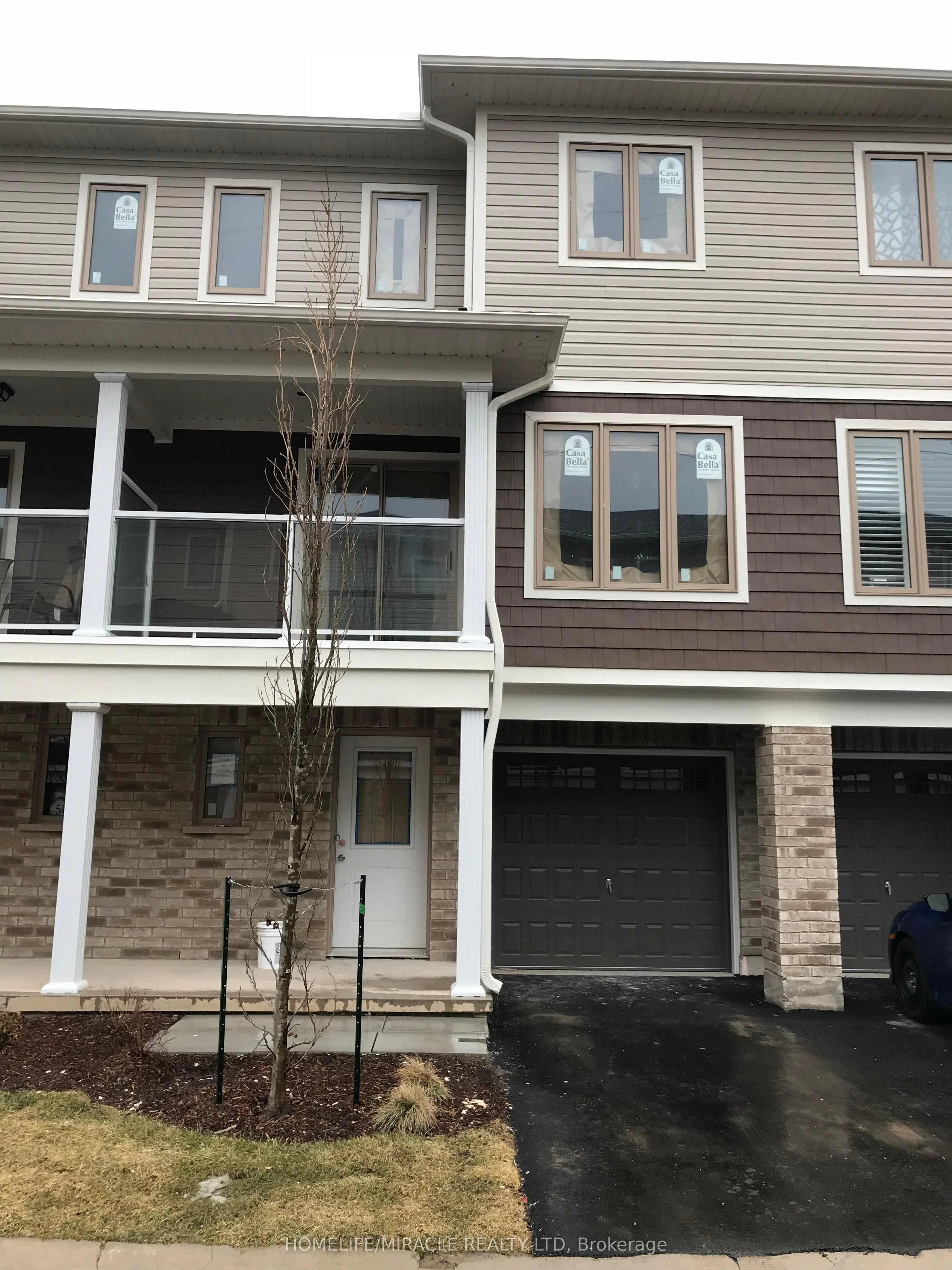 46 Scarlett Common Street 8, St. Catharines, On L2p 0c4