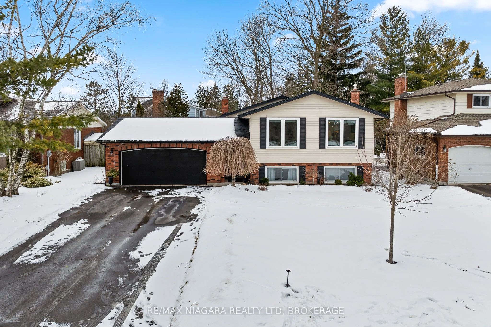 Detached in Welland