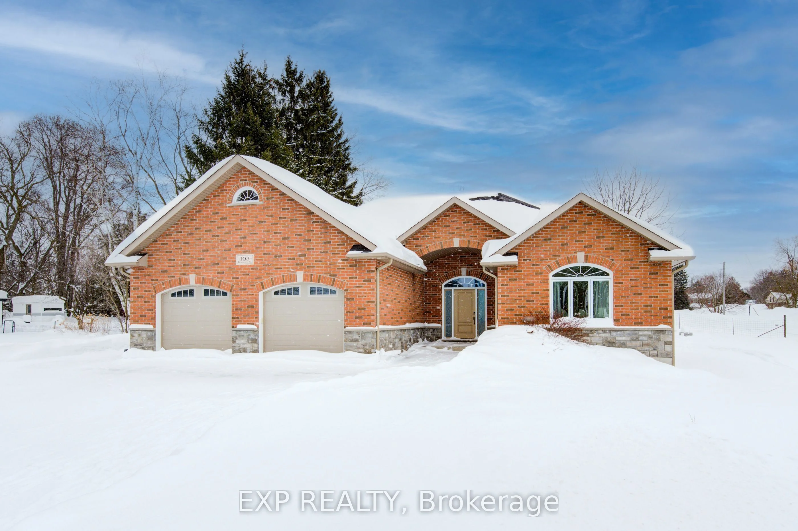 Detached in Minto