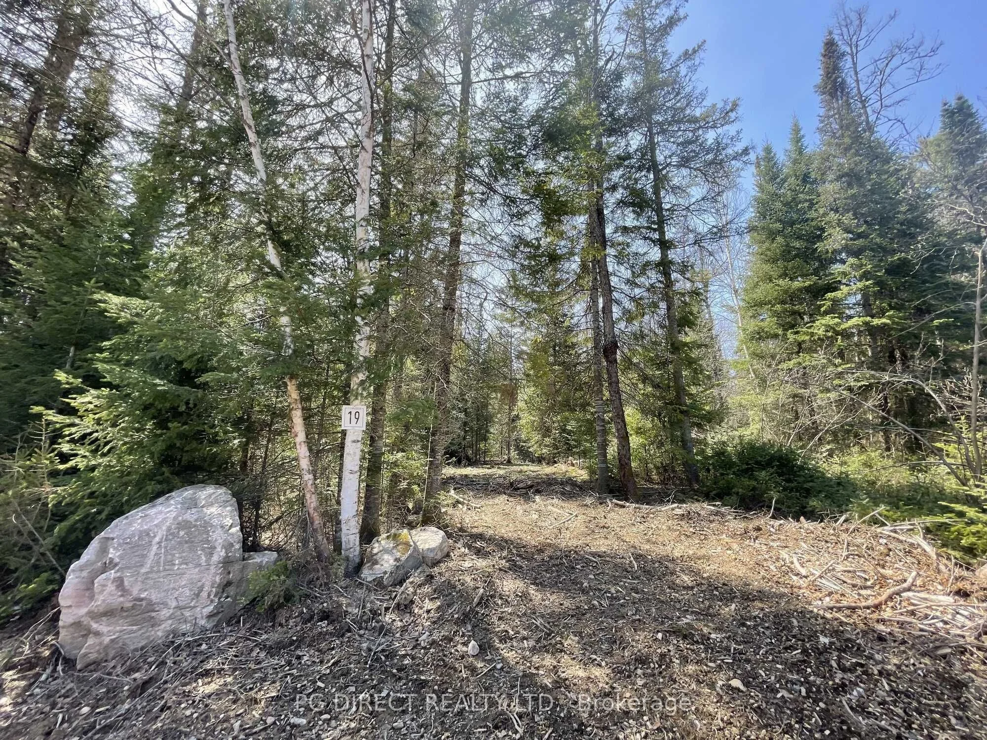 Vacant Land in Dysart et al