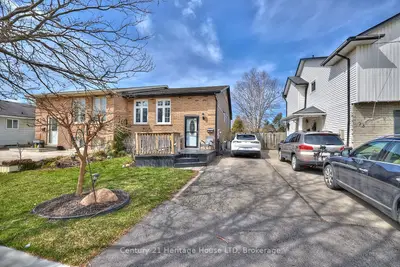 Semi-Detached in Welland