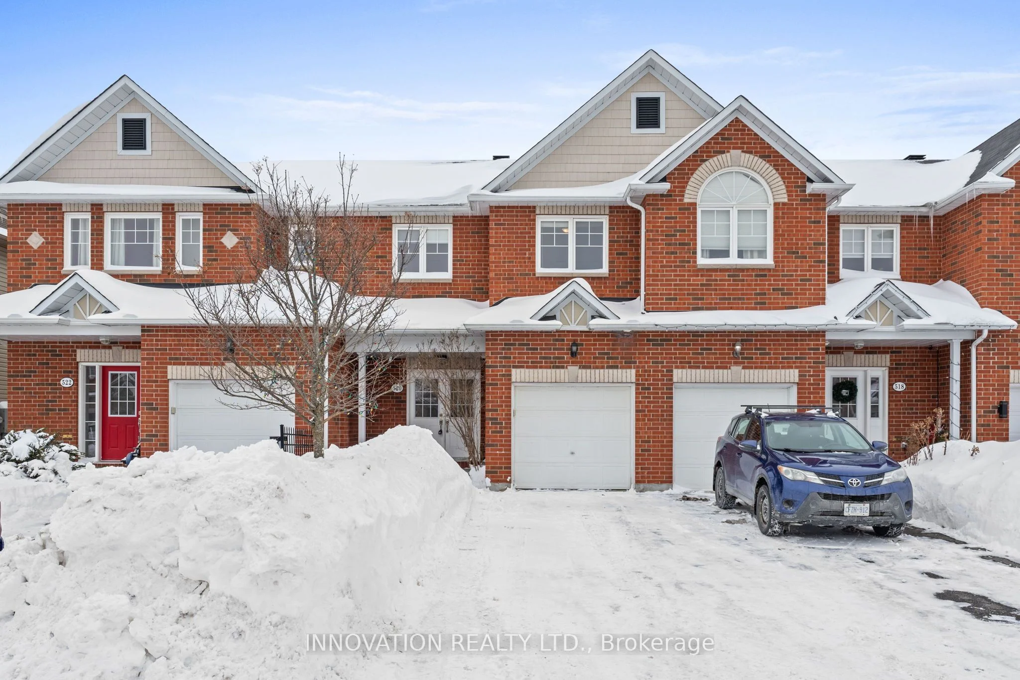 Att/Row/Townhouse in Kanata