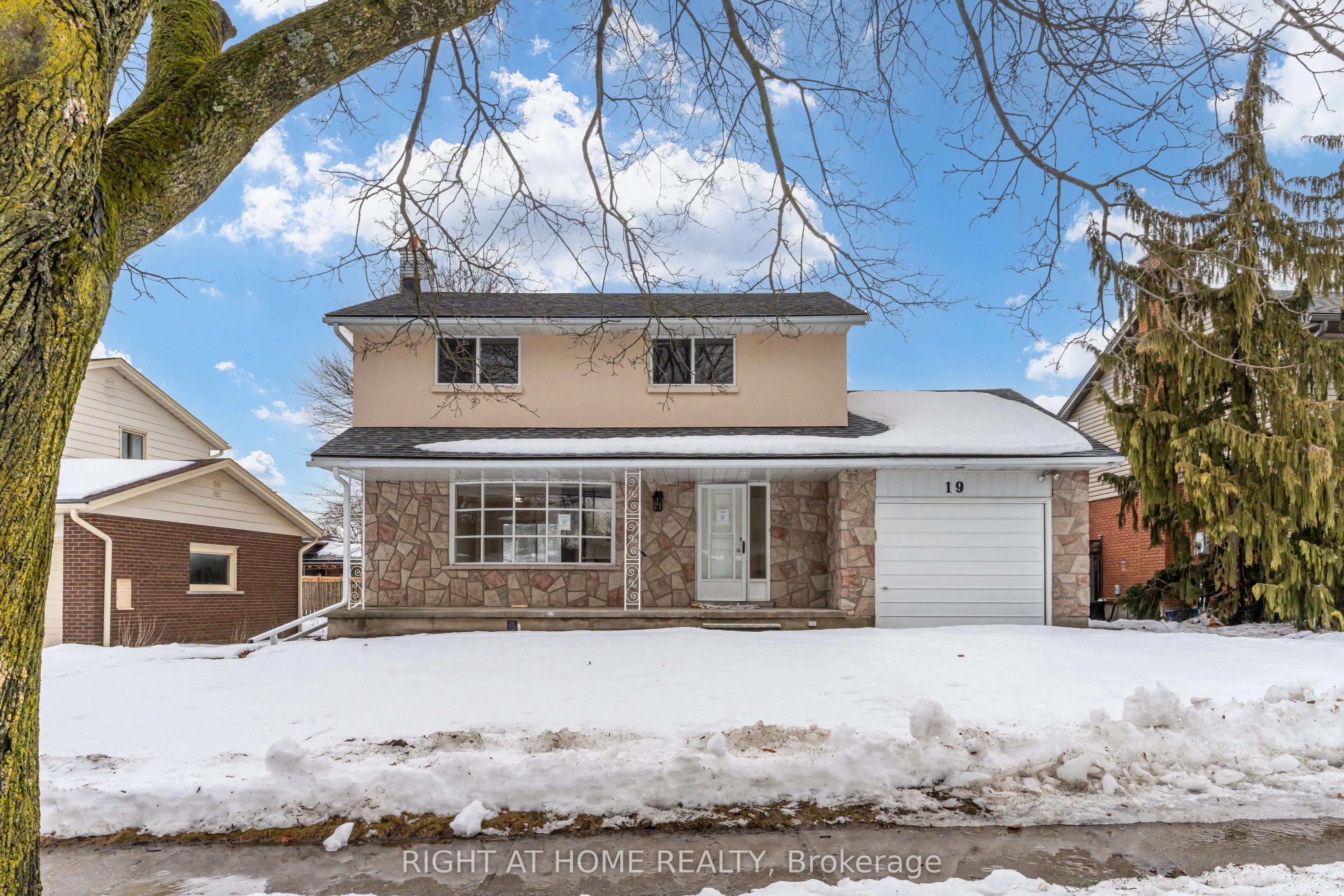 Detached in Kitchener